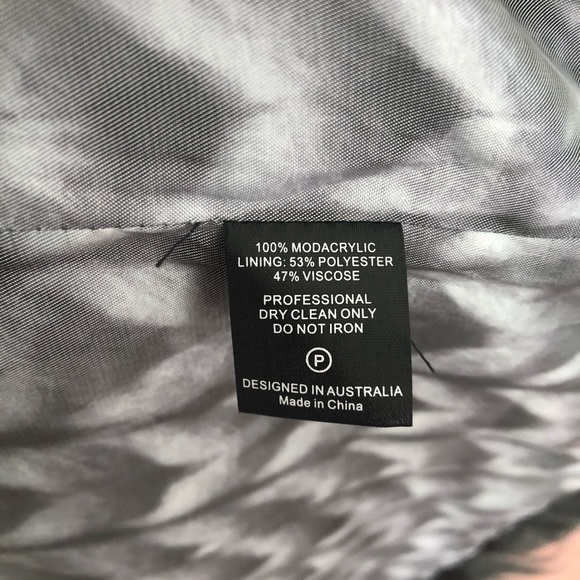 Unreal Fur Ombré Wanderlust Jacket size sm… - Picture 7 of 9